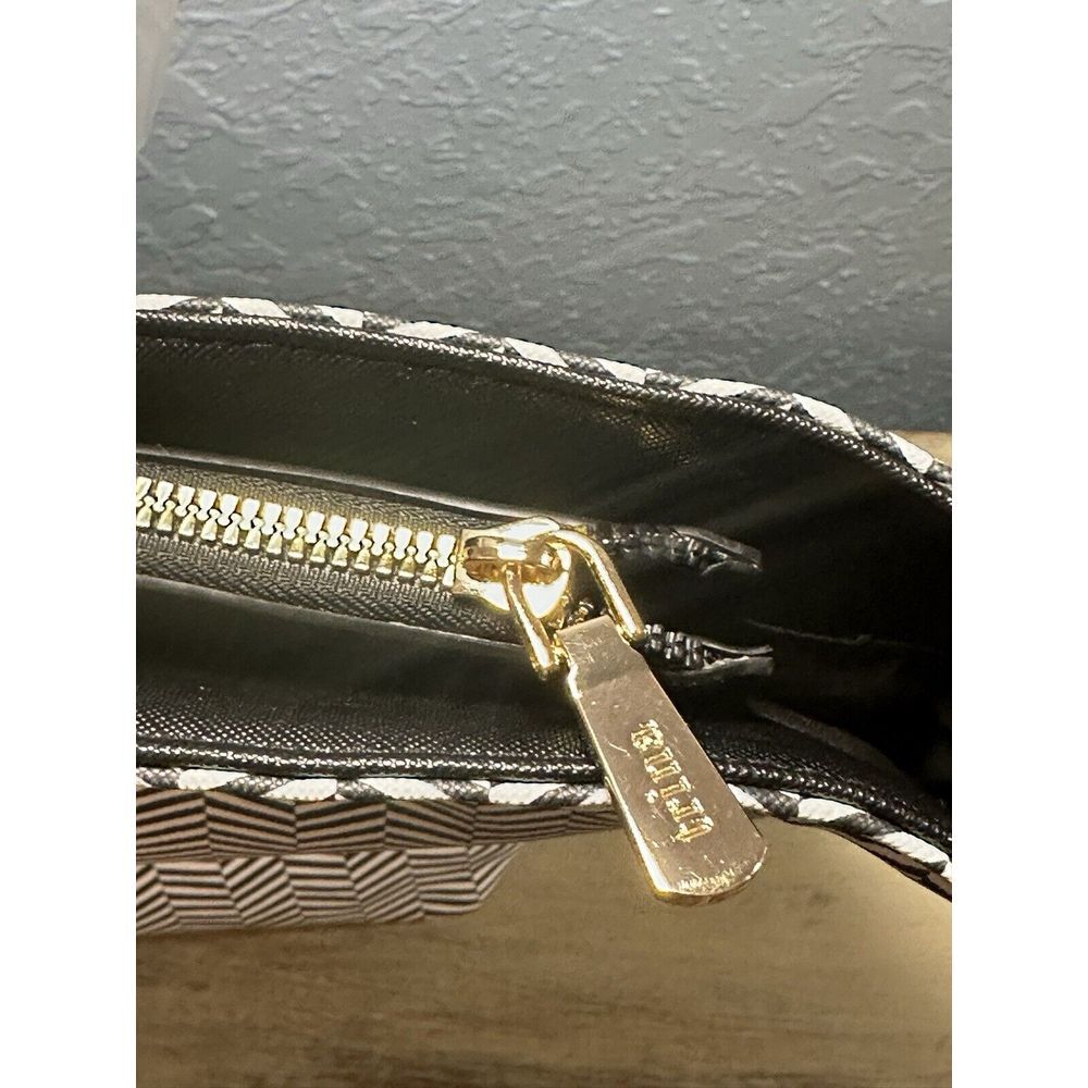 Trina Turk Large Shoulder Tote Bag/ Purse Black/white W/detachable Strap New #26 - Picture 7 of 10